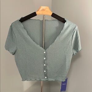 Green Ribbed Button-Up Crop Top nwt xl